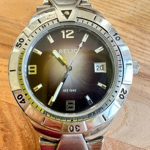 Relic mens brown dial stainless steel watch NEW BATTERY